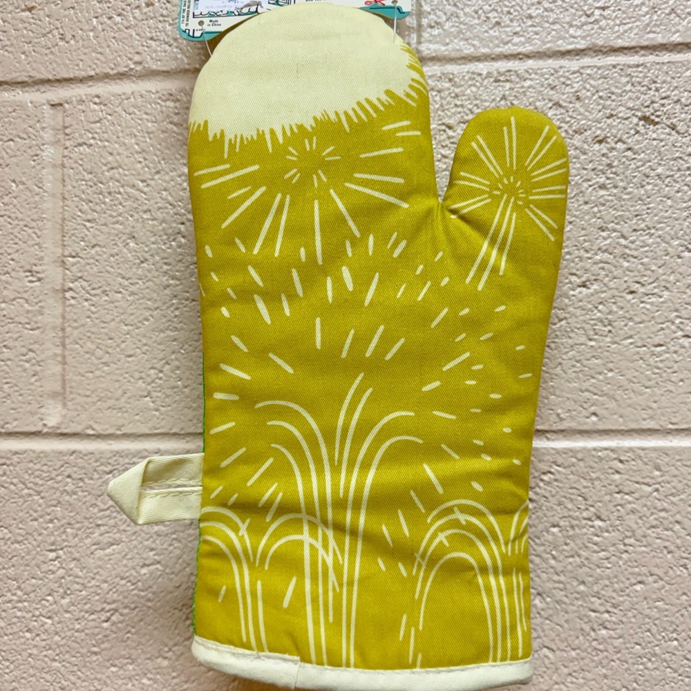 Blue Q Oven Mitt with Yellow and Green Design - Picture 2 of 7